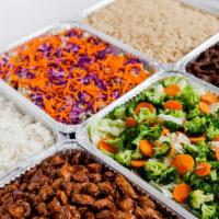 Package A · 1 protein tray + 1 side tray. 8-10 guests. (Photo is to show how each tray comes)

Comes wit...
