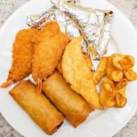 Assorted Appetizer · Fried prawns (2), crispy wonton (2), egg roll (2), cheese wonton (2) and foil wrapped chicke...