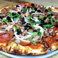 Large Combo · Pepperoni, salami, Italian sausage, linguiça, mushrooms, bell peppers, onions, and olives.