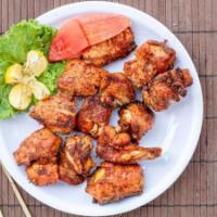 Chicken Boti Tandoori · Tender m orsels of boneless chicken breast marinated in a blend of vinegar and sp i ces, and...