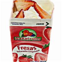 Fresas Conjeladas · Frozen strawberries. Fresas conjeladas con crema dulce y whipped cream. Frozen strawberries ...