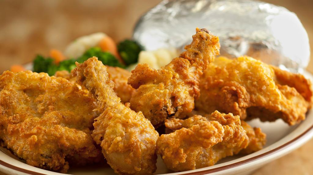 Fried Chicken · Dinners come with side choice of fries, baked potato, or Spanish rice. Also side soup or side salad.