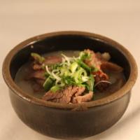 Chadol Sulung Tang · Ox bone soup with brisket.
