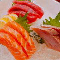 Eastlake Sashimi Combo · Served with salad, salmon (3 pcs), tuna (3 pcs), and albacore (2 pcs).