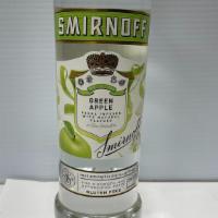 Smirnoff Apple Vodka 750Ml · 