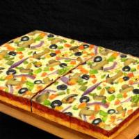 Piara Deep Dish Veggie Pizza · Mushroom, Green Pepper, Onions, Black Olives and Tomato Topped with Italian
Spices