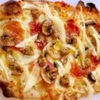 Ham E Mushrooms · Mozzarella, ham, sausage, mushrooms, onion, and  parmesan