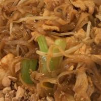 C-Pad Thai Noodle · Thai noodle cooked with egg, bean sprout, green onion and crushed peanut with choice of meat...