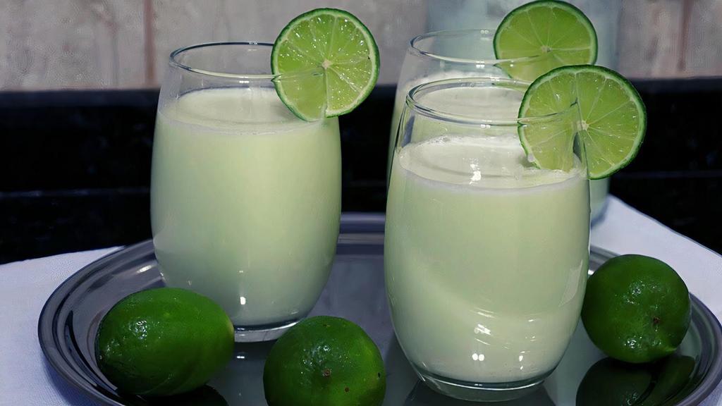 Brazilian Mix Lemonade (16Oz) · Lemon Juice and Sweetened condensed milk.