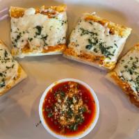 Garlic Bread With Cheese · 8 pieces. Served with Marinara Sauce