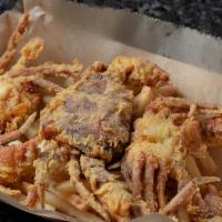 Soft Shell Crab Basket · Served with cajun lemon pepper or regular fries.
