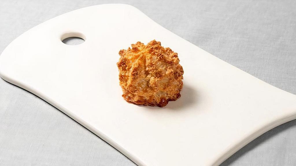 Coconut Macaroon · made with gluten-free ingredients