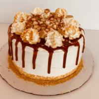 Caramel Lovers · White Cake
Dulce de leche or caramel froyo
Cheesecake bites and caramel center
vanilla froyo