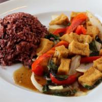Spicy Basil · Choice of tofu, soy beef or vegetables, onion, bell pepper, basil and chili.