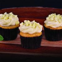 Mini Vanilla Bean Cupcakes · 3 mini vanilla bean cupcakes