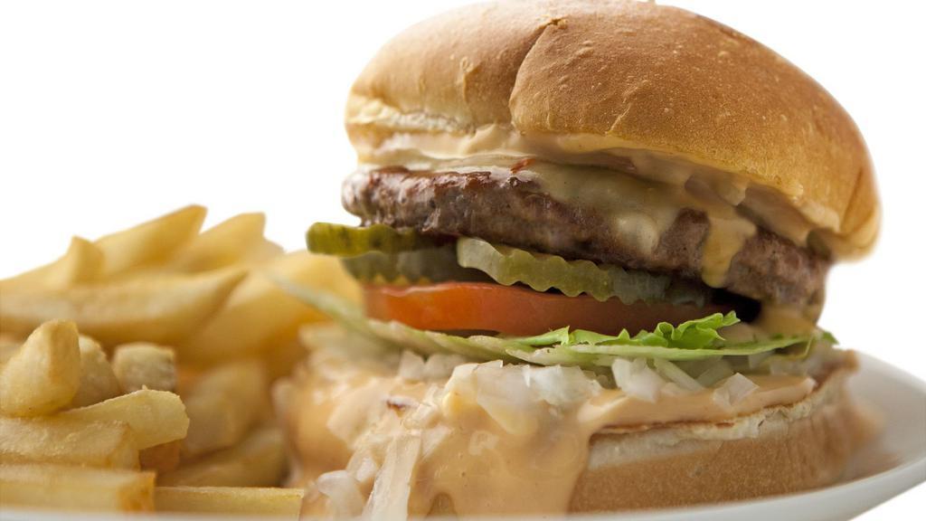Classic Burger Combo · Burger, Fries ans Drink
