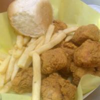 15Pcs Chicken Nuggets Combo · 15pcs Chicken Nuggets  + Roll + Side (small)