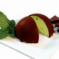 Mint Chocolate Gelato · Contains dairy