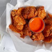 Bucket Of Wings (6 Pc) · With 1 dip