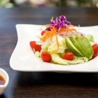 House Salad · Basic vegetable salad.