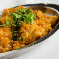 Andhra Chicken Curry · Tender chicken cooked in special mix of spices preferred in Andhra region of India.
