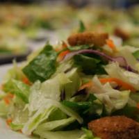 Ensalada Sencilla · House salad. Includes lettuce, tomatoes, onions, bell<br />peppers, radish, avocado and sala...