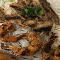 V8 Grilled Shrimp & Chicken / Bún Tôm Gà Nướng · 