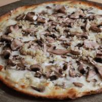 White Mushroom Pizza · alfredo sauce, mozzarella, mushrooms, roasted garlic