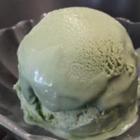 Green Tea Ice Cream · Traditional Japanese green tea flavored ice cream.