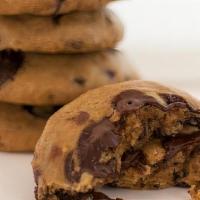 Cookie Chocolate Chip · Brown sugar cookie dough with chunks of Valrhona chocolate in every bite.

ALLERGEN INFORMAT...