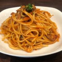 Linguini Mushroom · Linguini Pasta with Marinara Sauce, Sautéed Mushroom, Garlic, Green Onion, Fresh Basil.