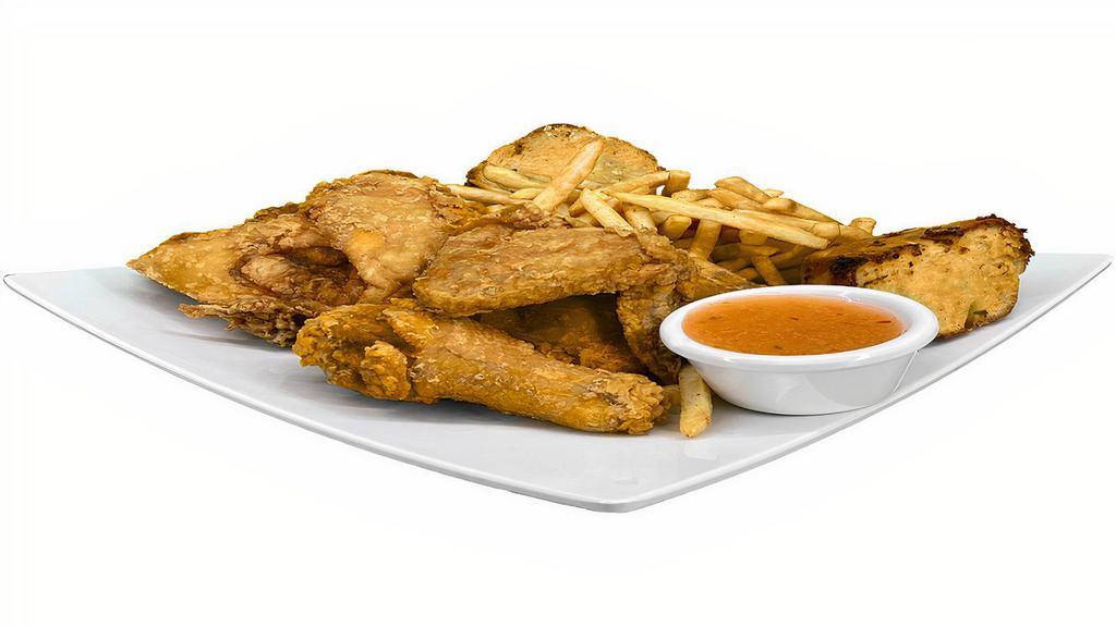 4 Piece Dinner · 4 pieces of chicken, 2 pieces of garlic bread, french fries.