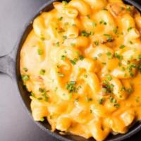 Angry Mac & Cheese (Lg) · Spiced Cheese Sauce, Applewood Smoked Bacon, Chives