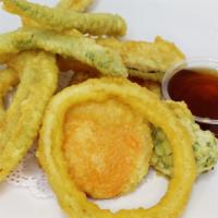 Vegetable Tempura · 10 pcs assorted vegetable tempura and tempura sauce.