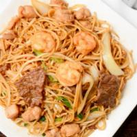 House Special Chow Mein · 
