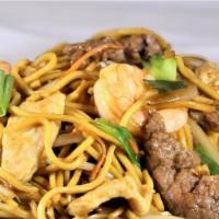 House Special Chow Mein · Chicken, beef or shrimp
