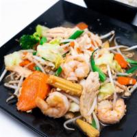 Mix Vegetable Stir Fried · Sauteed choice of meat with broccoli, cabbage, carrot, green bean and bean sprout with homem...