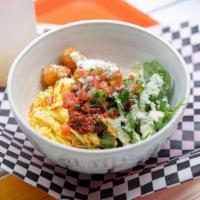 El Sancho Bowl · 2 eggs, tater tots, chorizo, pico de gallo, queso, jalapeno lime aioli