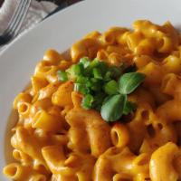 Smack N'Cheeze · Elbow macaroni pasta in our ahhh-mazing homemade rich and creamy cheeze sauce. All Vegan.