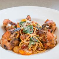 Spicy Wild Shrimp Pomodoro · 840 cal spicy tomato sauce, baby spinach, heirloom tomatoes, parmesan cheese