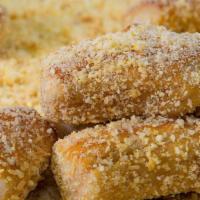 Almond Crunch Bitz · Fresh from the oven Wetzel Bitz tossed with sweet and salty almond crunch..