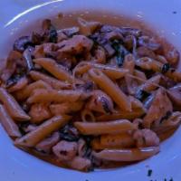 Pennette Pollo E Funghi · Penne pasta, chicken, spinach, mushrooms, in a gorgonzola cream sauce.