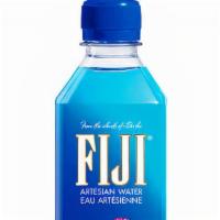 Fiji Water 斐济矿泉水 · 