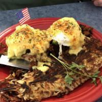 Green Jean’S Eggs Benedict · 2 poached eggs, Canadian bacon on top of English muffin, covered with hollandaise sauce.