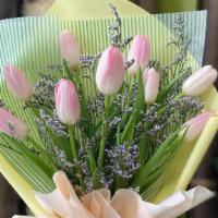 Tulip Bouquet · Classic tulip bouquet with wrapping

**Disclaimer: Picture above is only for reference of st...