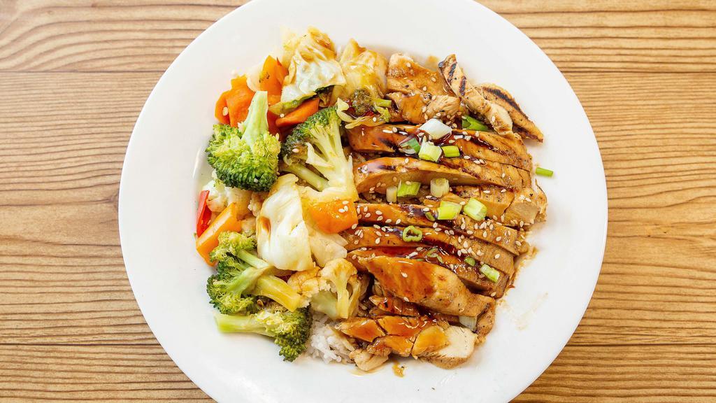 Chicken Teriyaki Bowl · Grilled chicken breast – White Rice – Mixed Vegetables – Choice of Garlic and Spicy Sauce (Thai or Regular)