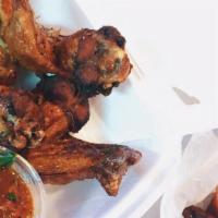 Fried Jumbo Chicken Wings (4) · 