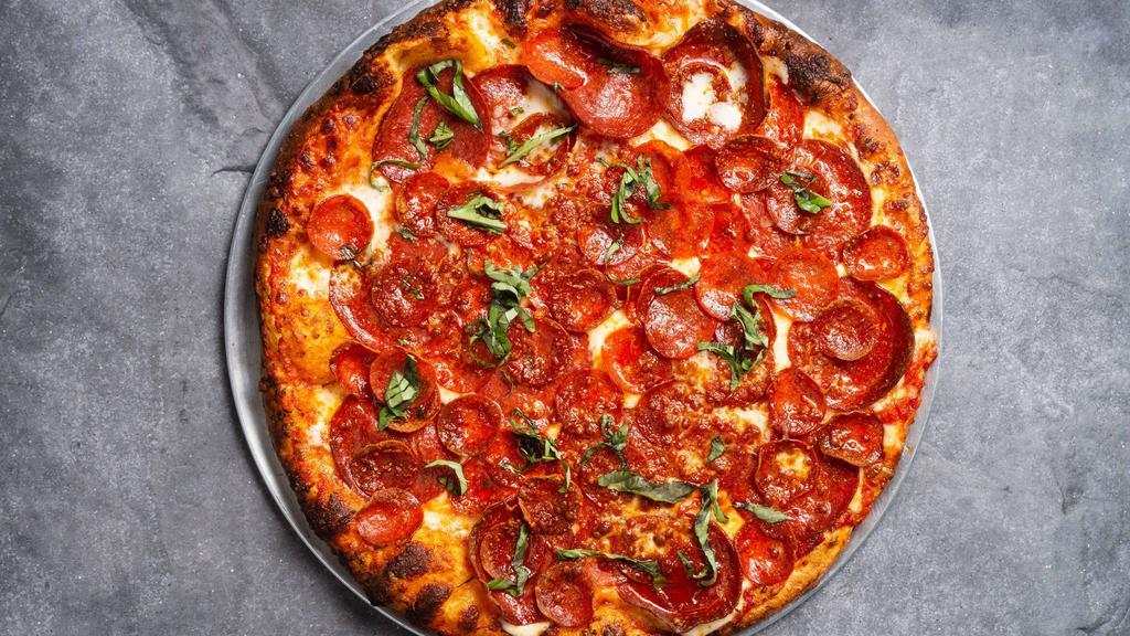 Pepperoni Pizza · Pepperoni, Marinara , Cheese