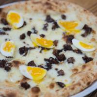 Carbonara · Mozzarella, crispy guanciale, egg, pecorino cheese and black pepper.