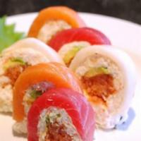 Samurai Roll · Bestseller. In: krab, spicy tuna & avocado
Out: tuna, escolar, salmon & soy mustard sauce